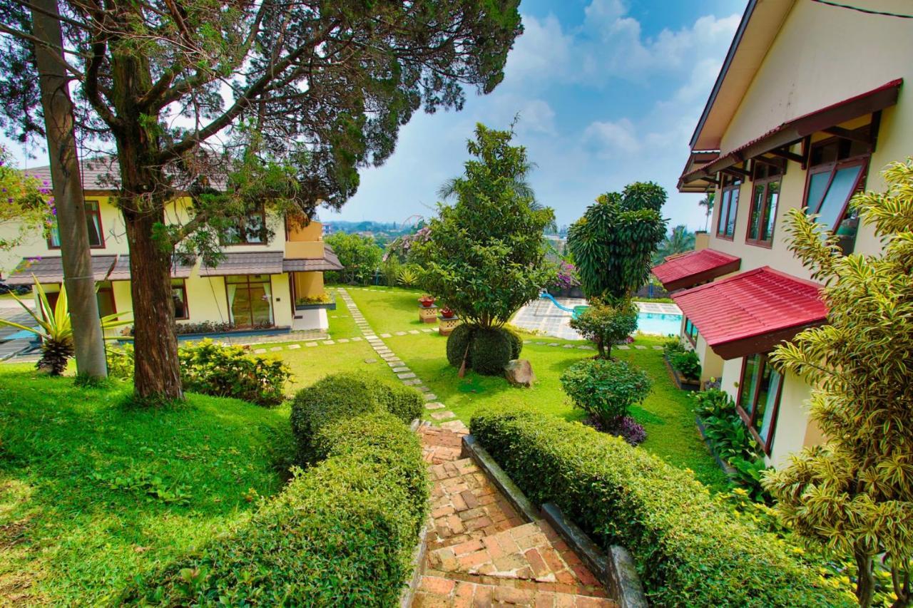 The Jayakarta Cisarua Hotel Puncak Kültér fotó