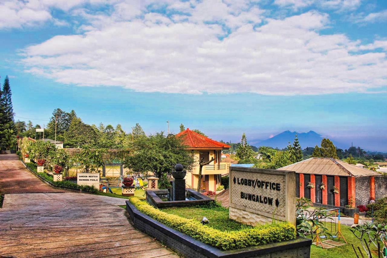 The Jayakarta Cisarua Hotel Puncak Kültér fotó