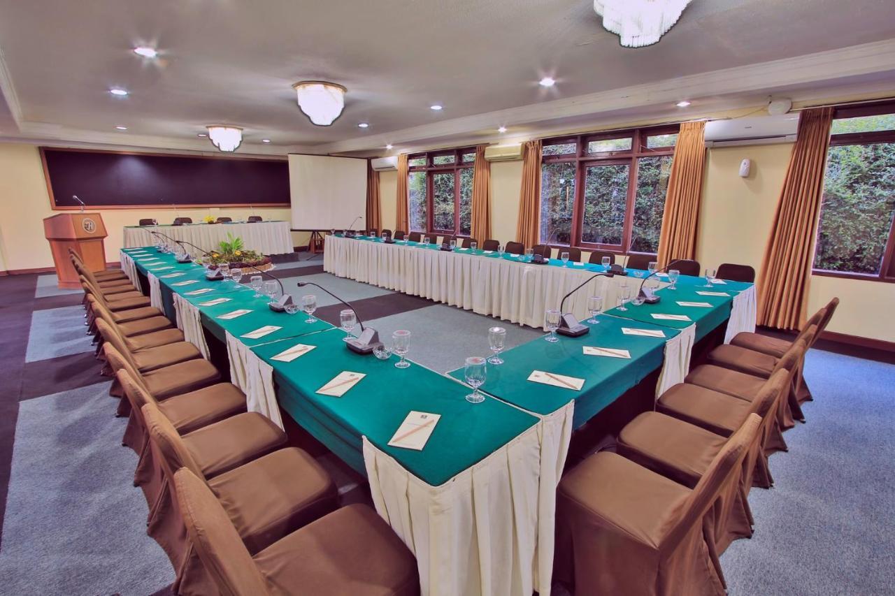The Jayakarta Cisarua Hotel Puncak Kültér fotó